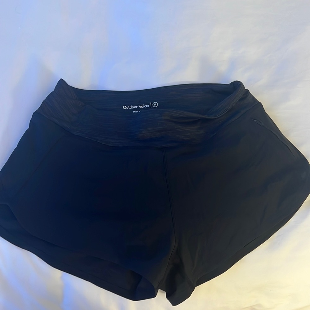 Outdoor voices shorts size M womens black
